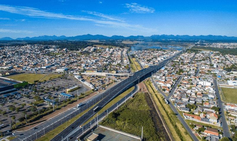 Pinhais: Gestão e inovação