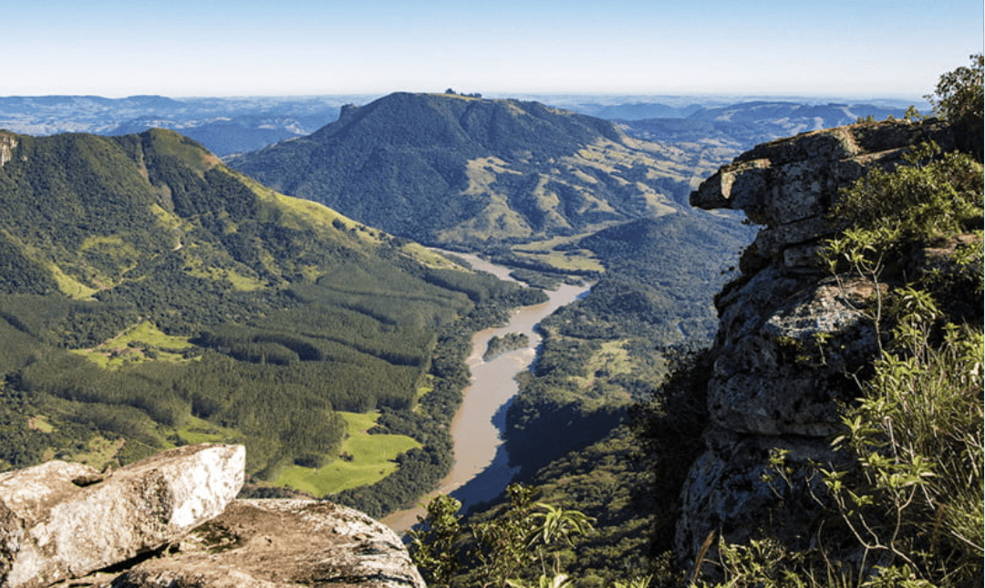 Tibagi: Belezas Naturais que Encantam os Campos Gerais